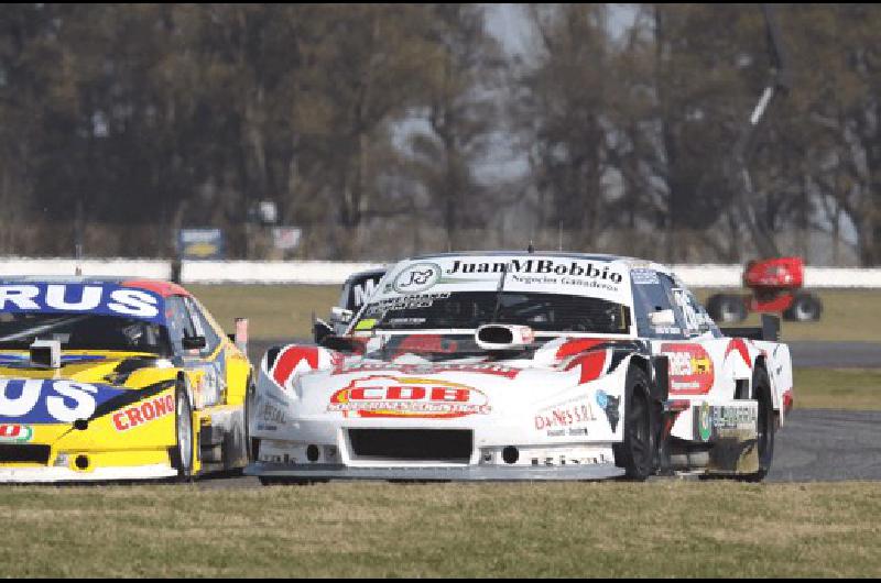 Alejandro Weimann con la Dodge del Laboritto Jrs tendrÃ� dos fechas en OlavarrÃ­a con el TC Pista Mouras 