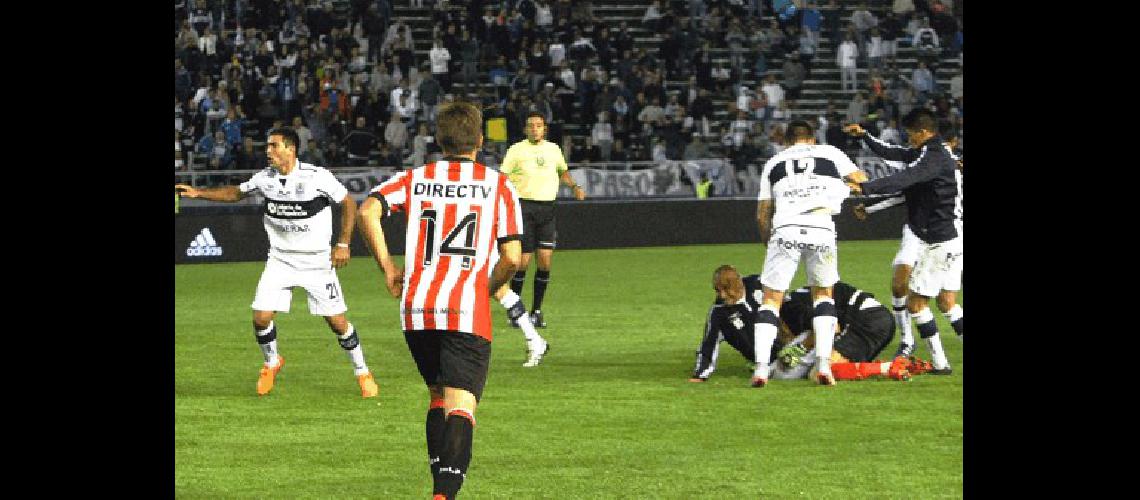 Gimnasia se presenta hoy con la idea de dejar atrÃs lo ocurrido en el torneo de verano 