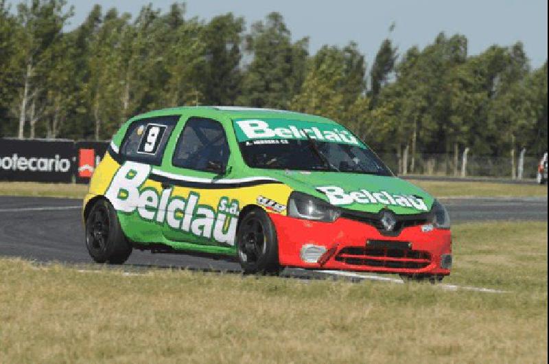 AgustÃ­n Herrera cambiÃ³ de diseÃ±o en 2016 El Renault Clio se mostrÃ³ rendidor en La Plata 