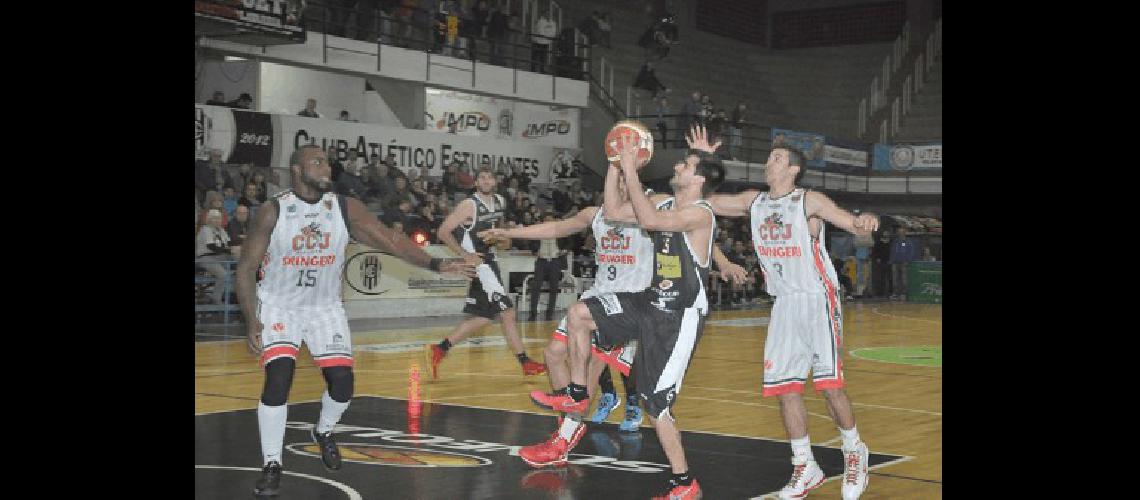 Estudiantes ya supo ganarle a Ciclista en la temporada Hoy intentarÃ repetir en JunÃ­n 