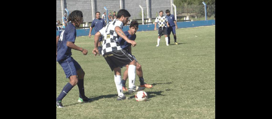 Racing de LÃ­bano volviÃ³ a jugar oficialmente despuÃ©s de muchos aÃ±os y fue subcampeÃ³n 