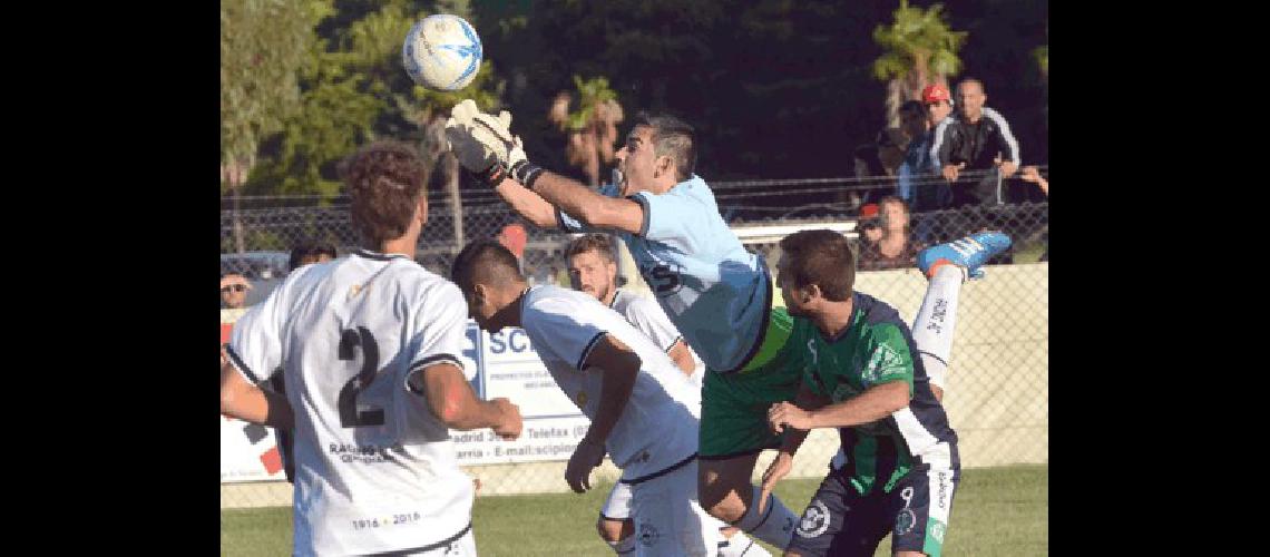 Racing A Club fue sancionado por lo ocurrido en la cancha de Embajadores 