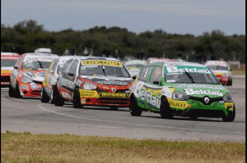 AgustÃ­n Herrera lidera el pelotÃ³n Tuvo una buena final en el AutÃ³dromo Rosendo HernÃ�ndez 