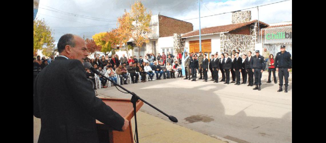 El Intendente ratificÃ³ el apoyo y compromiso para la Escuela de PolicÃ­a local 