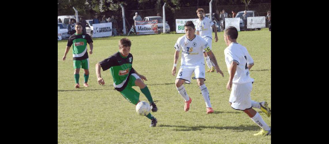 Racing A Club visitarÃ a Estudiantes Hinojo recibirÃ a El FortÃ­n 