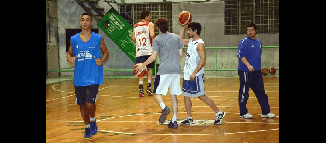 El equipo de la ABO se entrenÃ³ en el gimnasio Juan Manolio de Pueblo Nuevo de cara al debut 