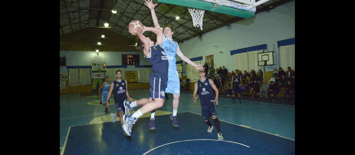 El equipo racinguista sumÃ³ anoche otro festejo en el partido Interzonal 