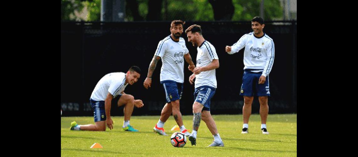 El equipo argentino se presentarÃ hoy en el Soldier Field de Chicago frente al equipo panameÃ±o 