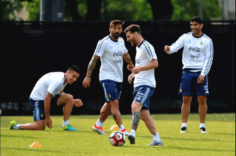 El equipo argentino se presentarÃ hoy en el Soldier Field de Chicago frente al equipo panameÃ±o 