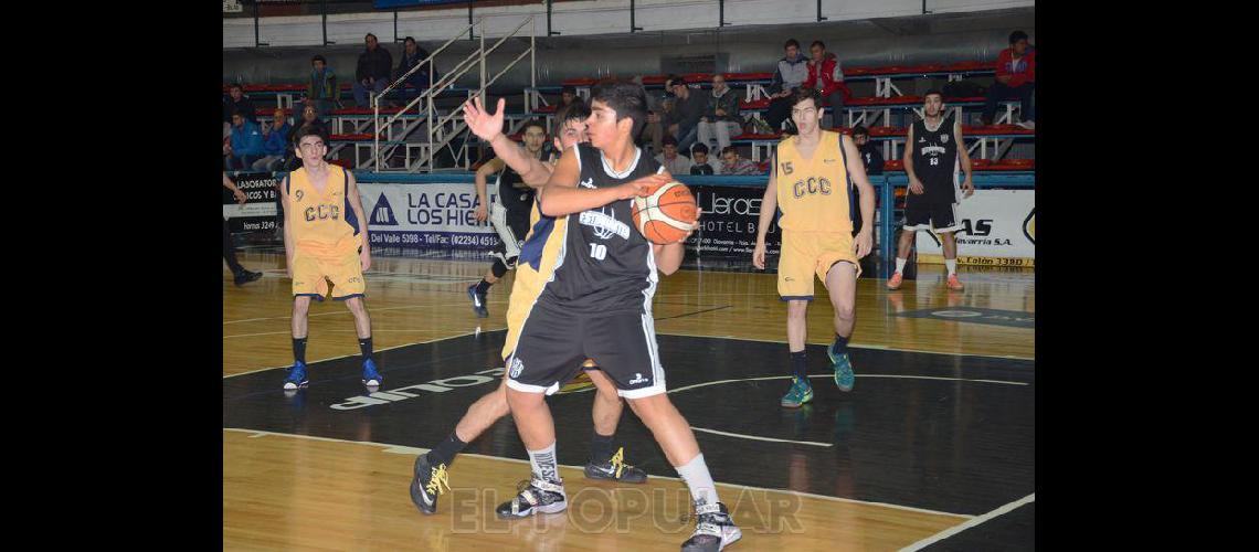 Estudiantes aplastoacute a Ciudad de Campana y forzoacute el tercer juego