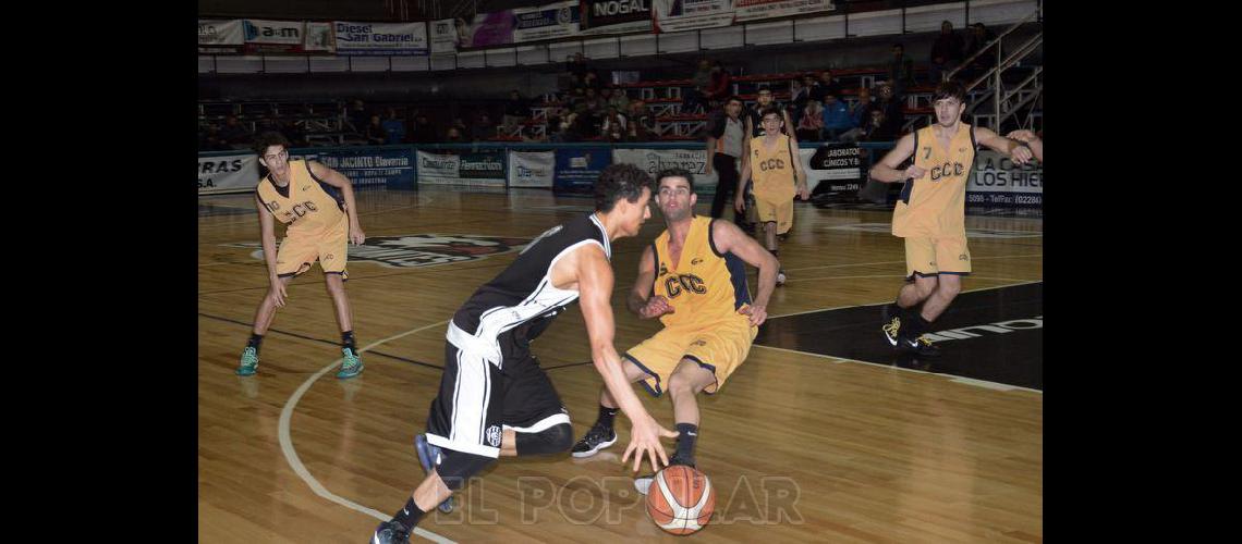 Estudiantes aplastoacute a Ciudad de Campana y forzoacute el tercer juego