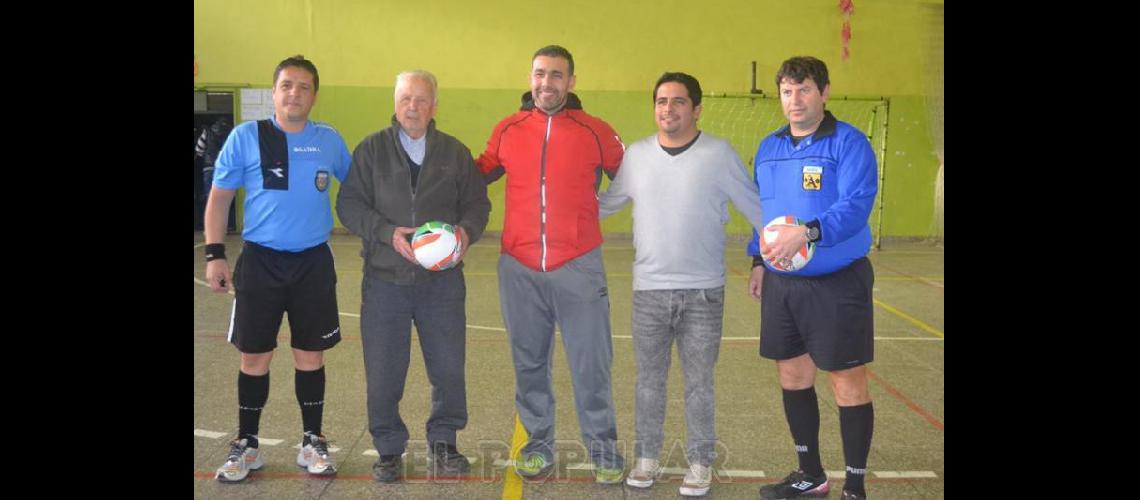 Con seis partidos comenzoacute el torneo de futsal de la Liga