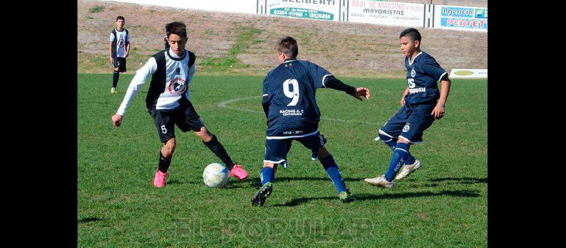 Estudiantes - Racing el claacutesico de la Copa Campeonato