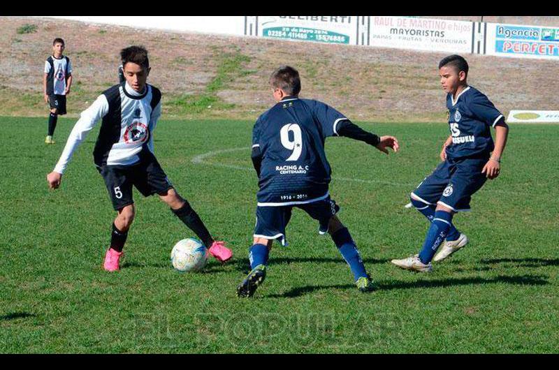 Estudiantes - Racing el claacutesico de la Copa Campeonato