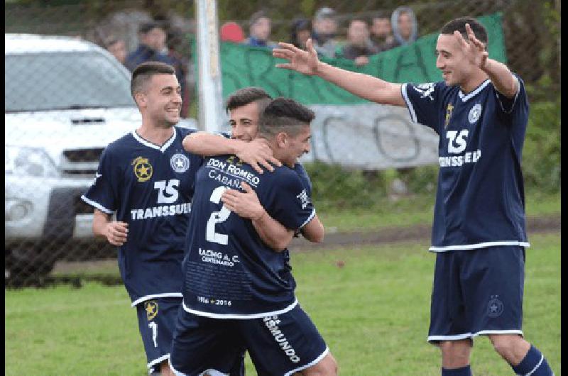 MatÃ­as Ordozgoiti festeja el 1-0 que marcÃ³ de cabeza El 10 tambiÃ©n cerrÃ³ el triunfo 