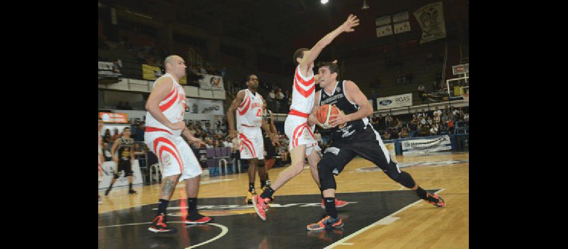 El alero rosarino jugarÃ por quinta temporada consecutiva con la camiseta estudiantil 