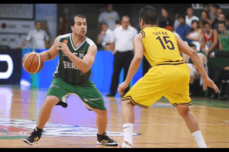 Leandro Portillo viene de jugar la Liga Nacional con la camiseta de Ferro Carril Oeste 