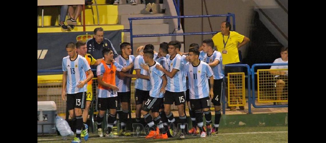 Debutoacute Braian con la camiseta argentina