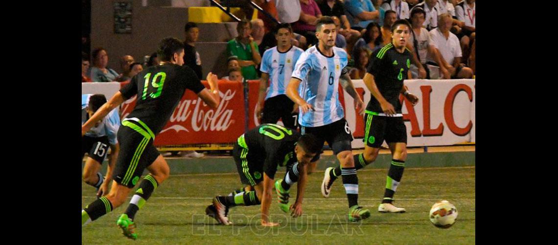 Debutoacute Braian con la camiseta argentina