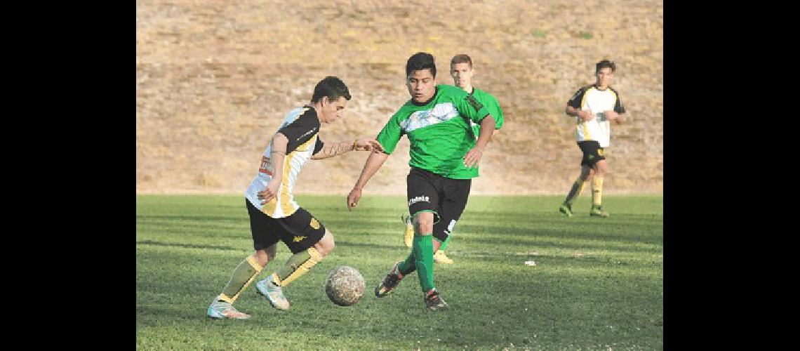 Santamarina es uno de los equipos que sigue en carrera 