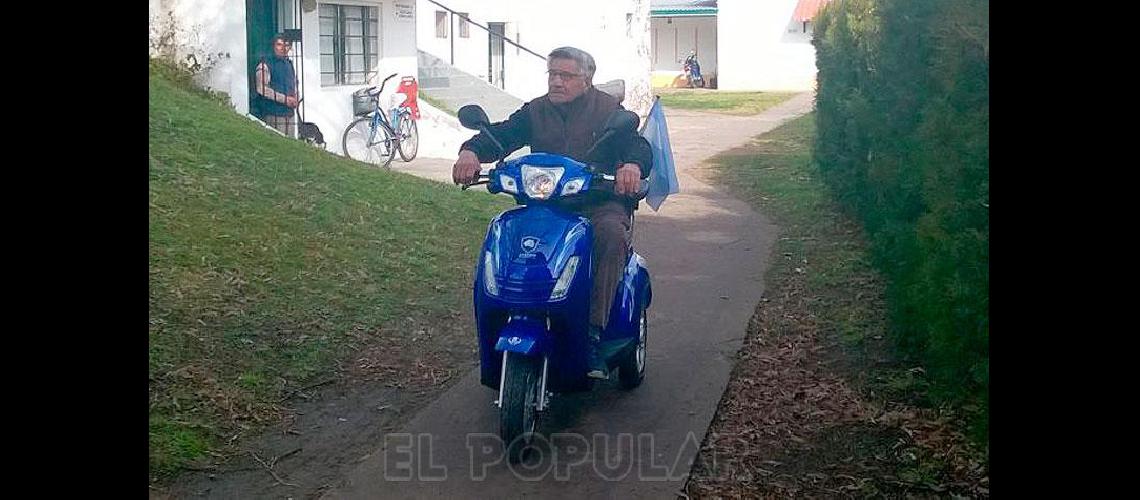 Viejo es el viento <br>y sigue soplando