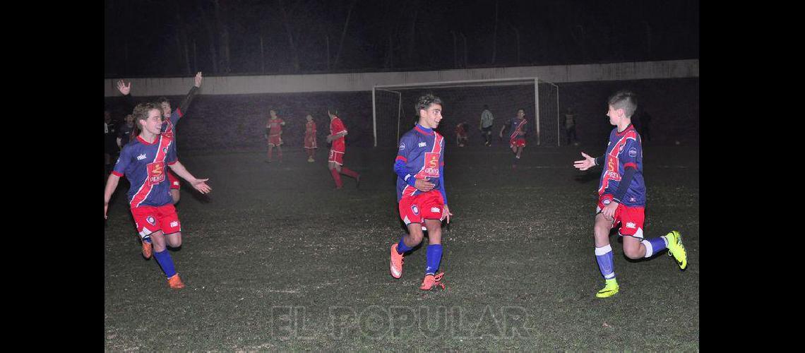 Embajadores x2 y Cadetes campeones