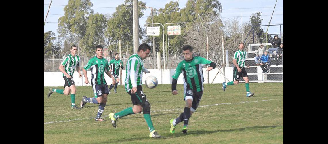 Hinojo que viene de empatar con Embajadores SerÃ el local en el clÃsico ante Sierra Chica 