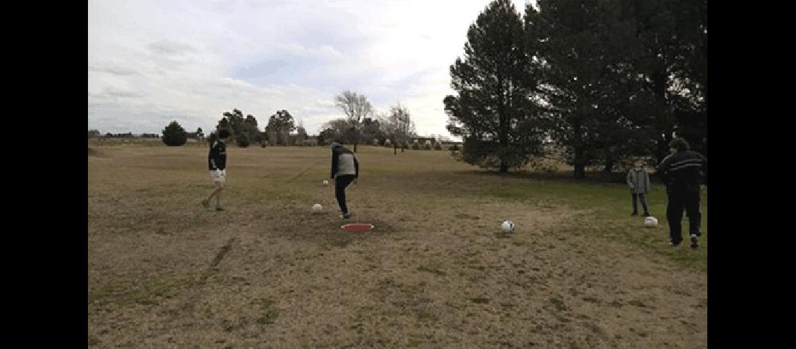 Se viene el primer torneo de footgolf en La Madrid 