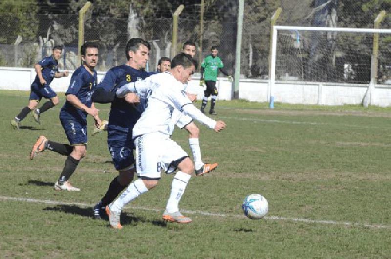 Racing A Club suma 44 puntos Sus rivales no le pudieron descontar 