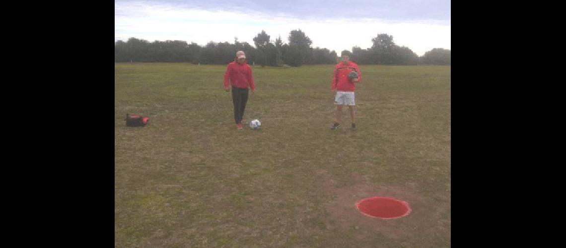 En La Madrid se disputÃ§o el primer torneo de footgolf 