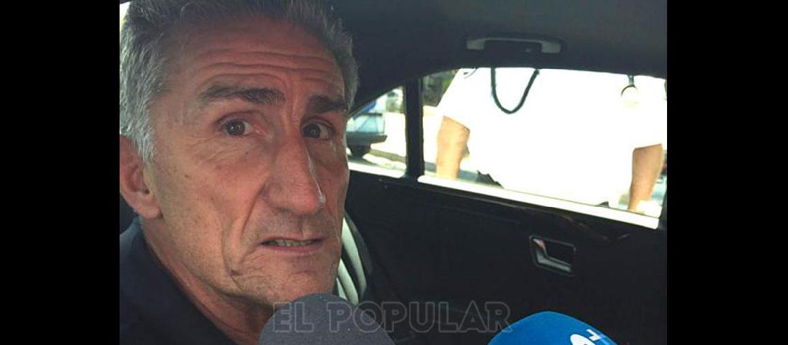 Edgardo Bauza se reunioacute con Messi