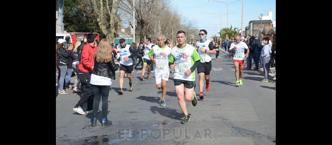 La fiesta atleacutetica de los <br>carboneros en imaacutegenes