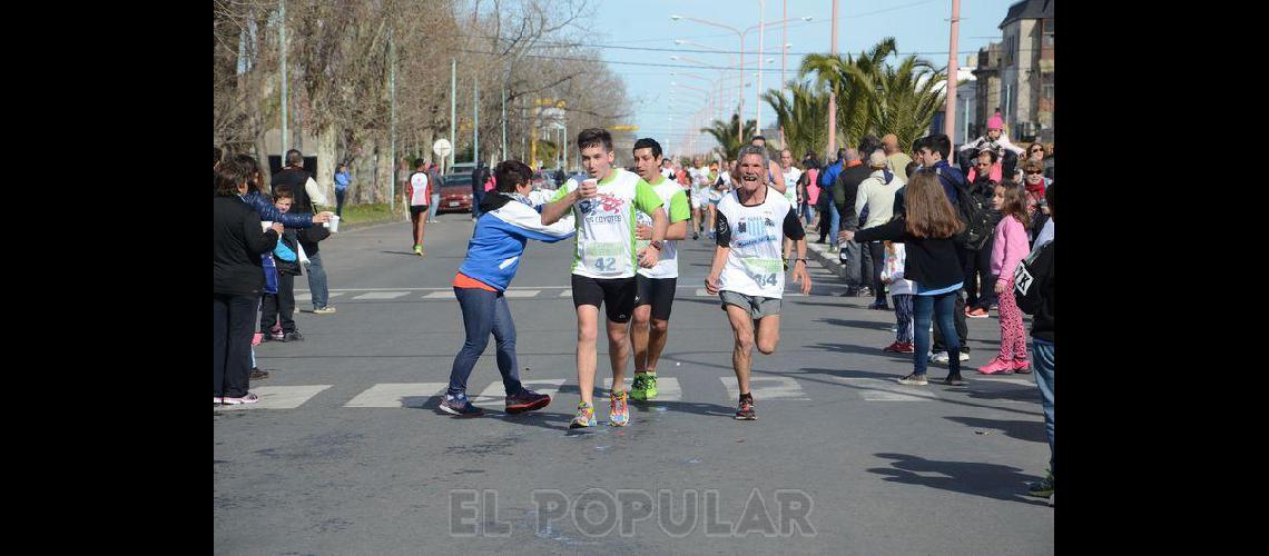 La fiesta atleacutetica de los <br>carboneros en imaacutegenes