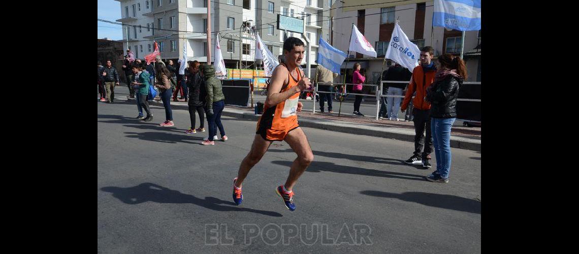 La fiesta atleacutetica de los <br>carboneros en imaacutegenes