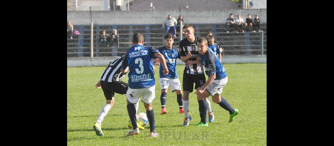 Hinojo y Estudiantes los caballeros de la angustia