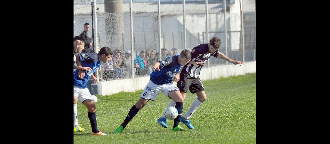 Hinojo y Estudiantes los caballeros de la angustia