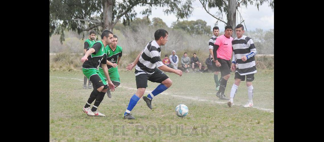 La Fraternidad ganoacute<br> en Villa Mi Serraniacutea