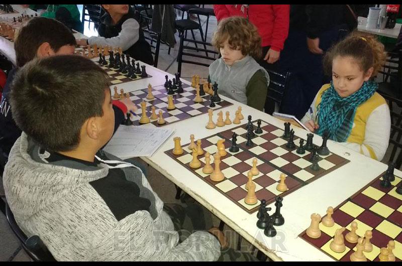 Cazot campeoacuten Olavarriacutea<br>fue tercera en La Madrid