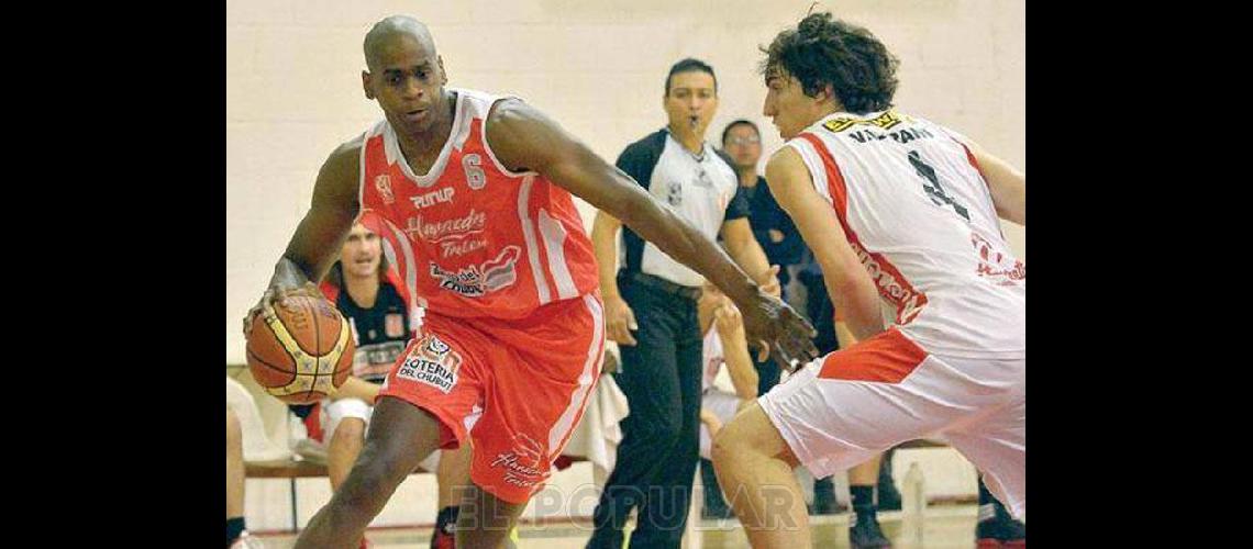 Byron Johnson el extranjero de Estudiantes