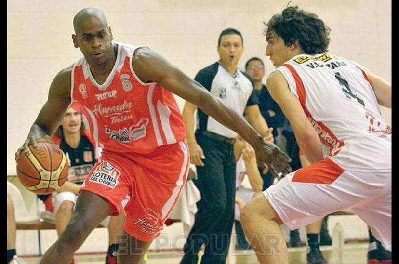 Byron Johnson el extranjero de Estudiantes