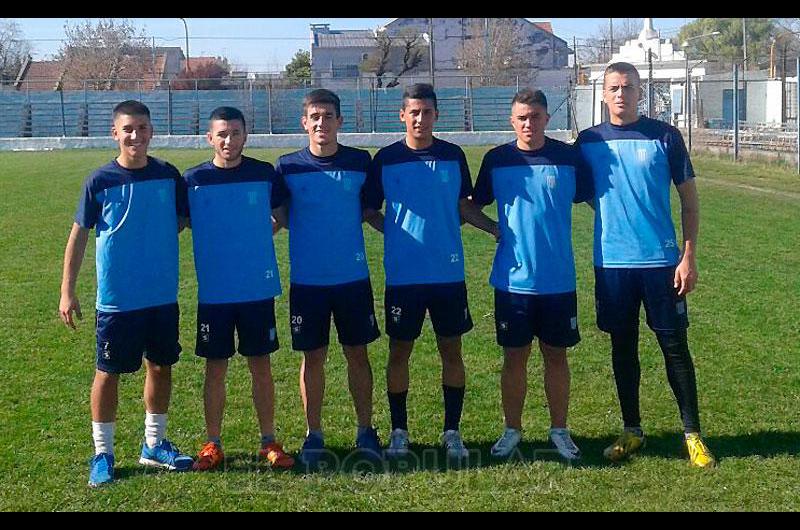 Estos son los juveniles que hicieron fÃºtbol contra los titulares Enzo Janson jugÃ³ unos minutos para el equipo principal Foto- prensa FCS