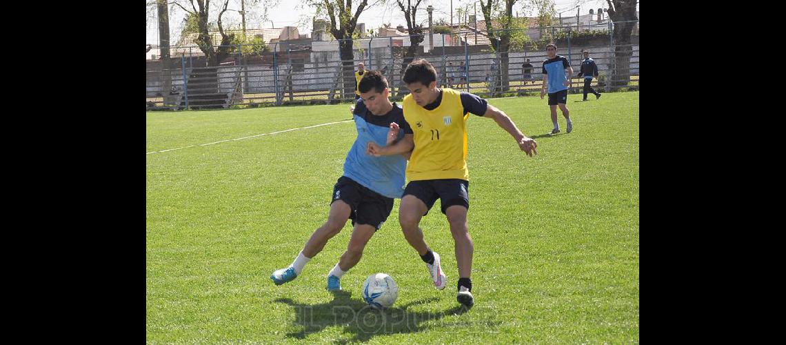 Ferro quiere volver a sumar de tres