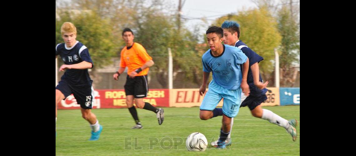 Olavarriacutea se recuperoacute con una goleada en Laprida