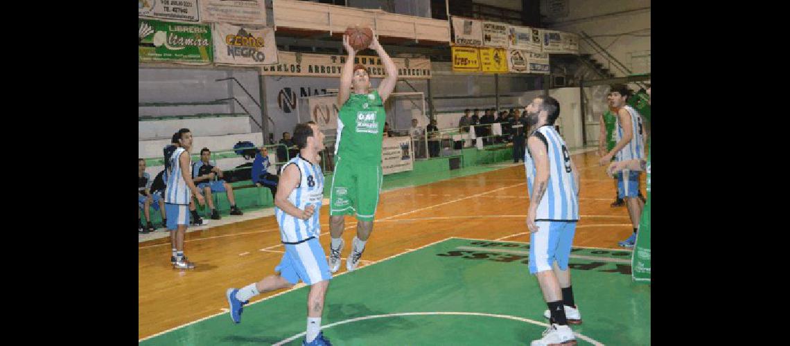 Pueblo Nuevo se hizo fuerte en el gimnasio Juan Manolio 