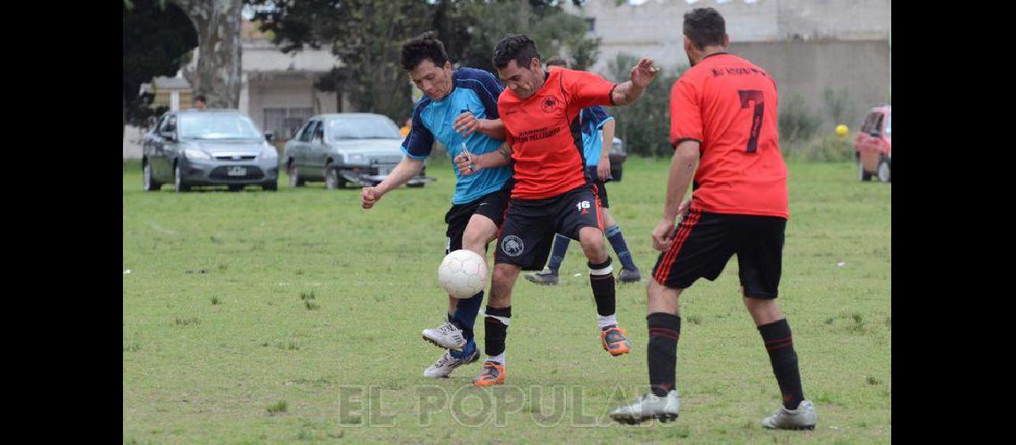 Instantaacuteneas del fuacutetbol sabatino