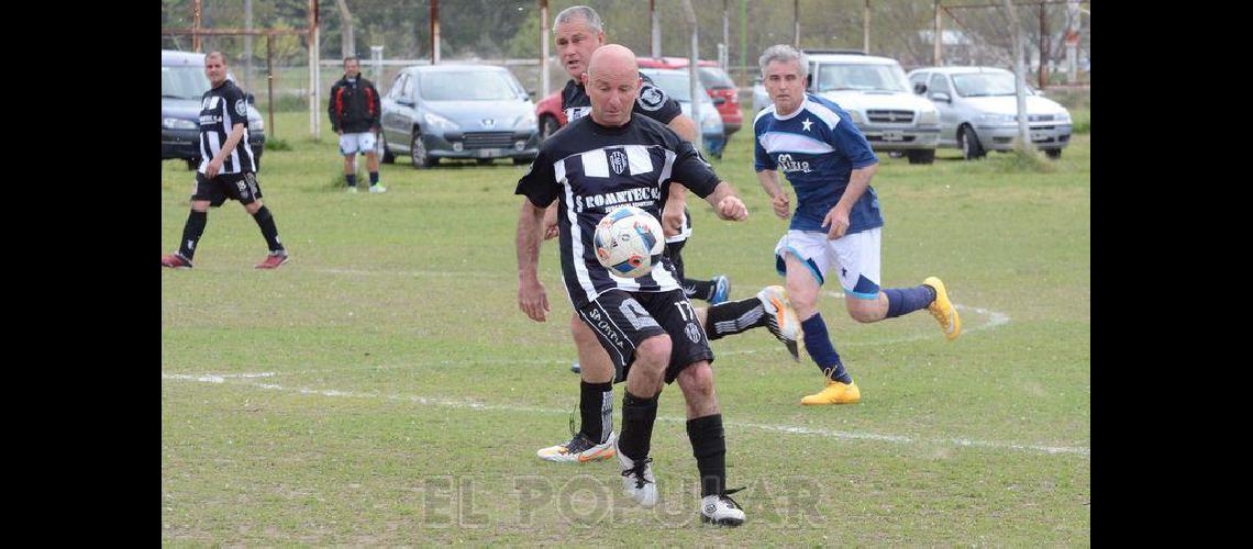 Instantaacuteneas del fuacutetbol sabatino