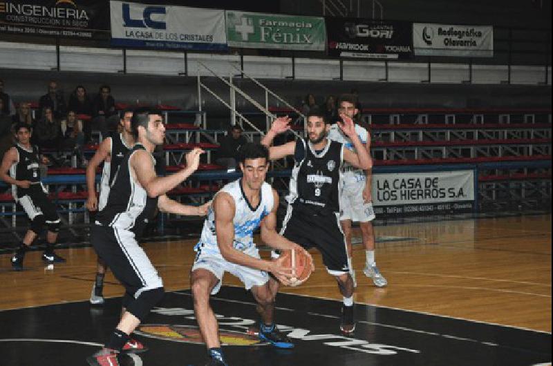 El equipo racinguista de Juan Gatti le ganÃ³ anoche al Bata como visitante 