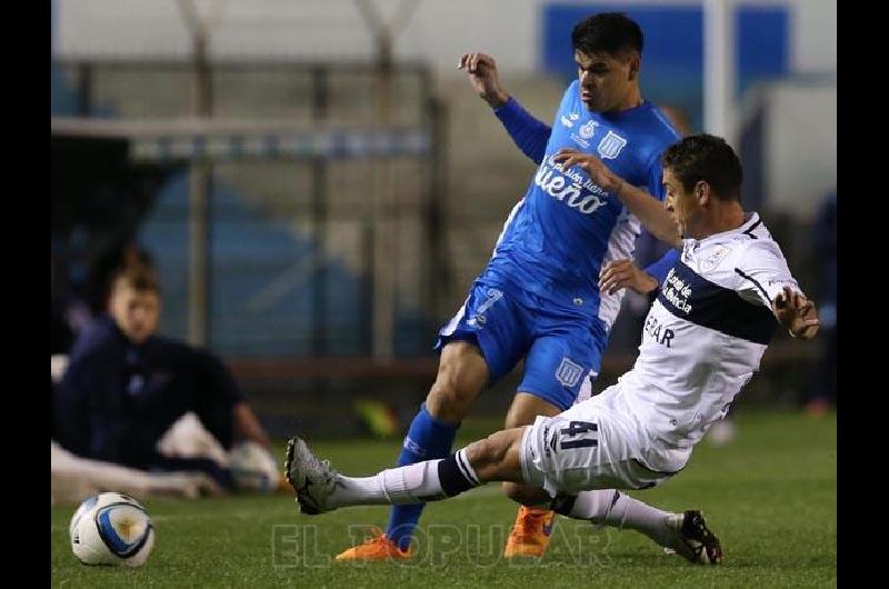 Racing y Gimnasia seraacute <br>reprogramado por la AFA