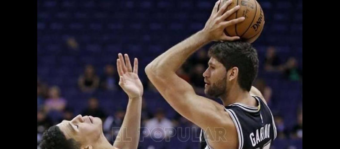 Debutaron Garino y Laprovittola en Los Spurs