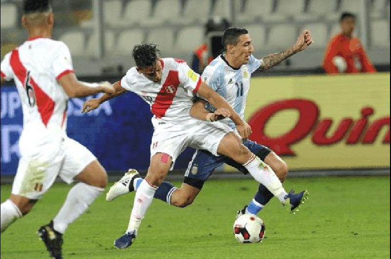 El equipo argentino tuvo un flojo partido y rescatÃ³ un empate en Lima ante PerÃº 